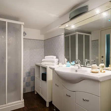 Sunplace Marina Апартаменты Кальяри